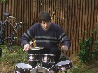 men behaving badly s06e07 - christmas special - jingle balls, the big christmas box and merry christmas