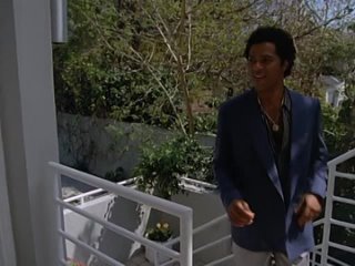 miami vice s01e21 - nobody lives forever